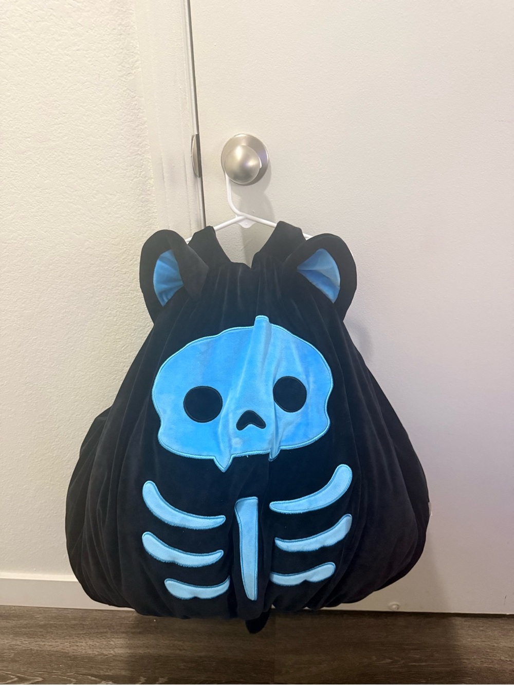 Squishmallows Black and Bright Blue Plush Stump Skeleton Cat Costume **RETIRED**